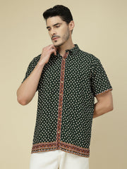 Green Geometric Print Short Sleeve Shirt with Ethnic Border