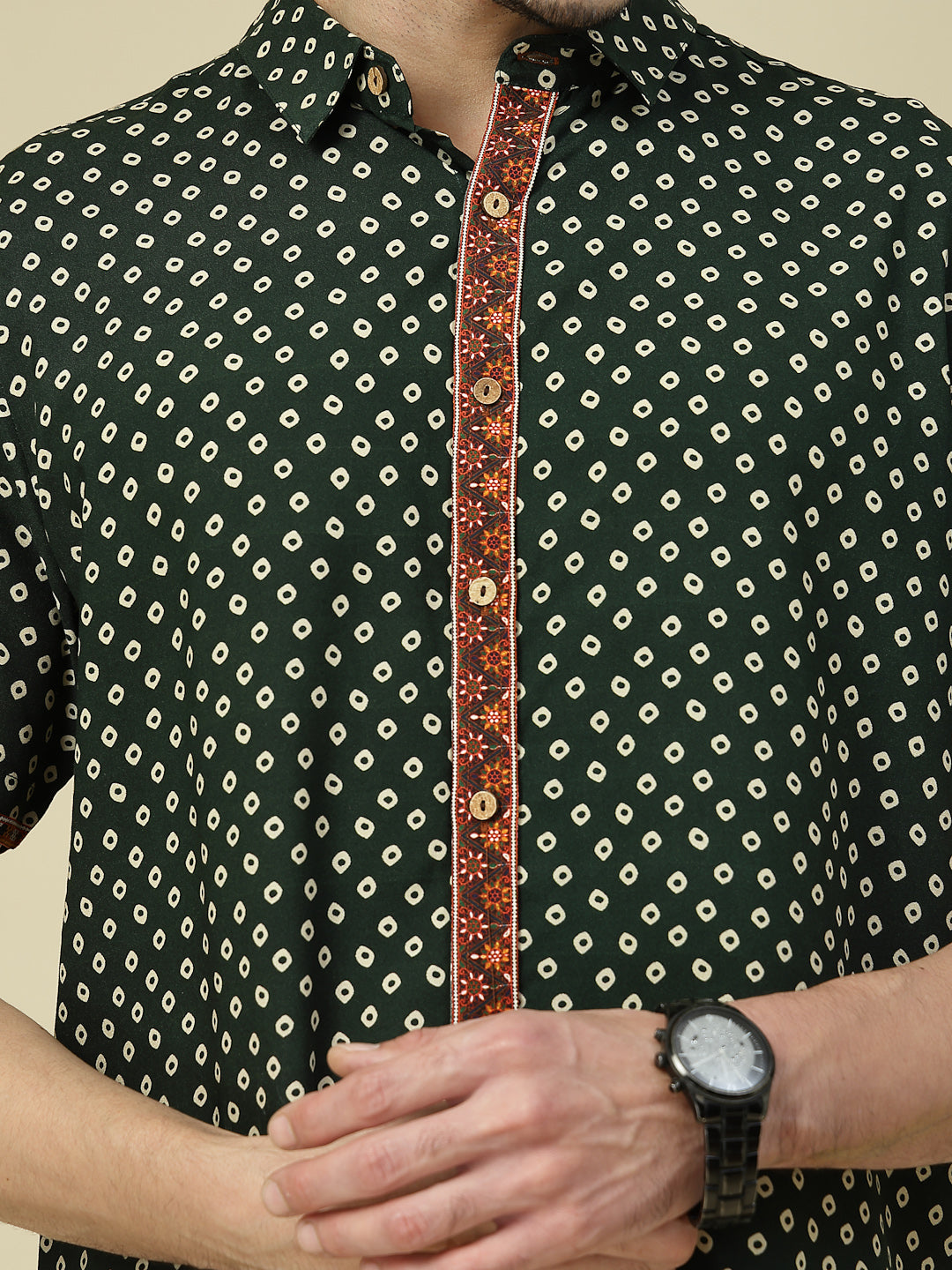 Green Geometric Print Short Sleeve Shirt with Ethnic Border