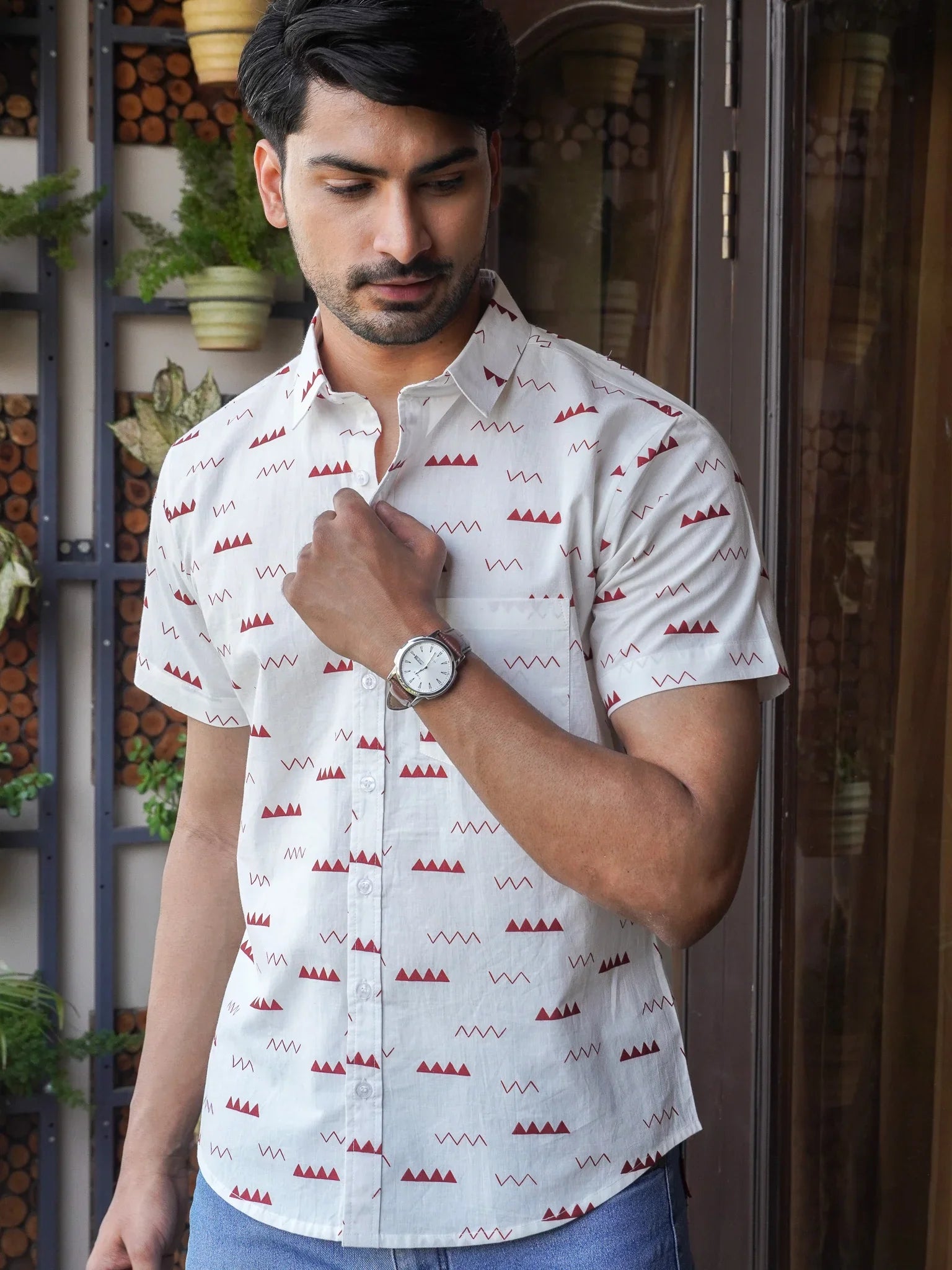 White Cotton Casual Shirt with Abstract Print For Men