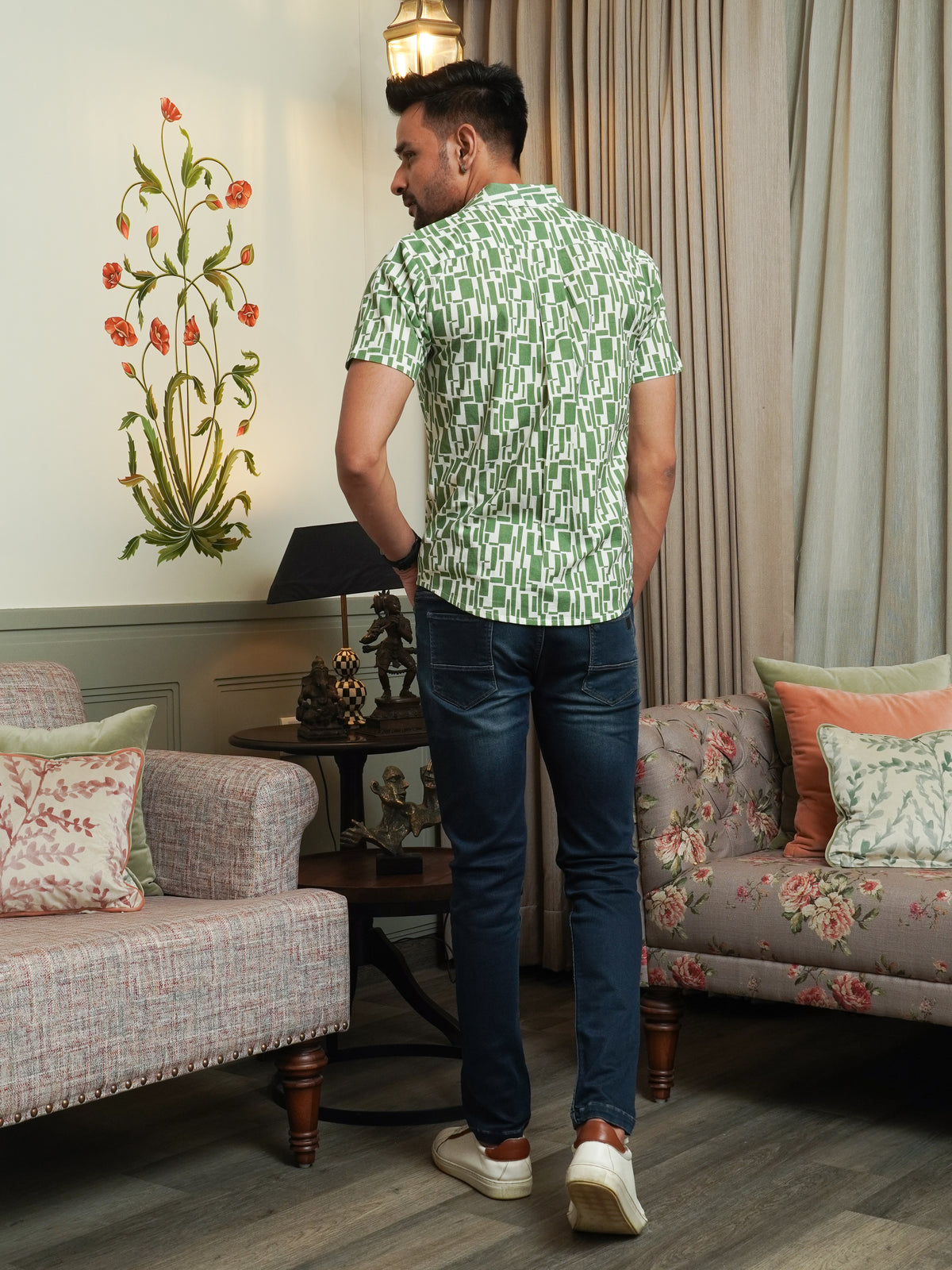 Back view of men’s green abstract geometric print regular fit shirt