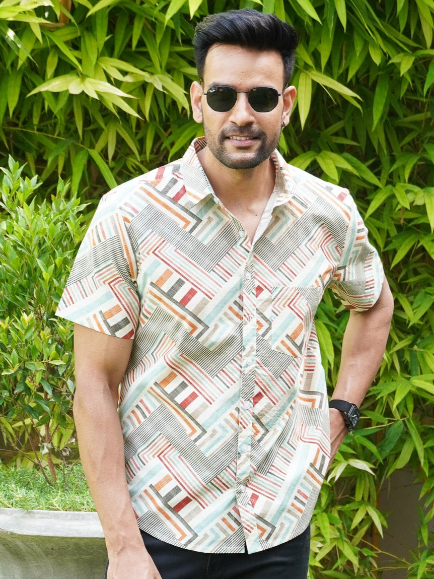Men’s multicolour abstract stripe print cotton half sleeve shirt, front view