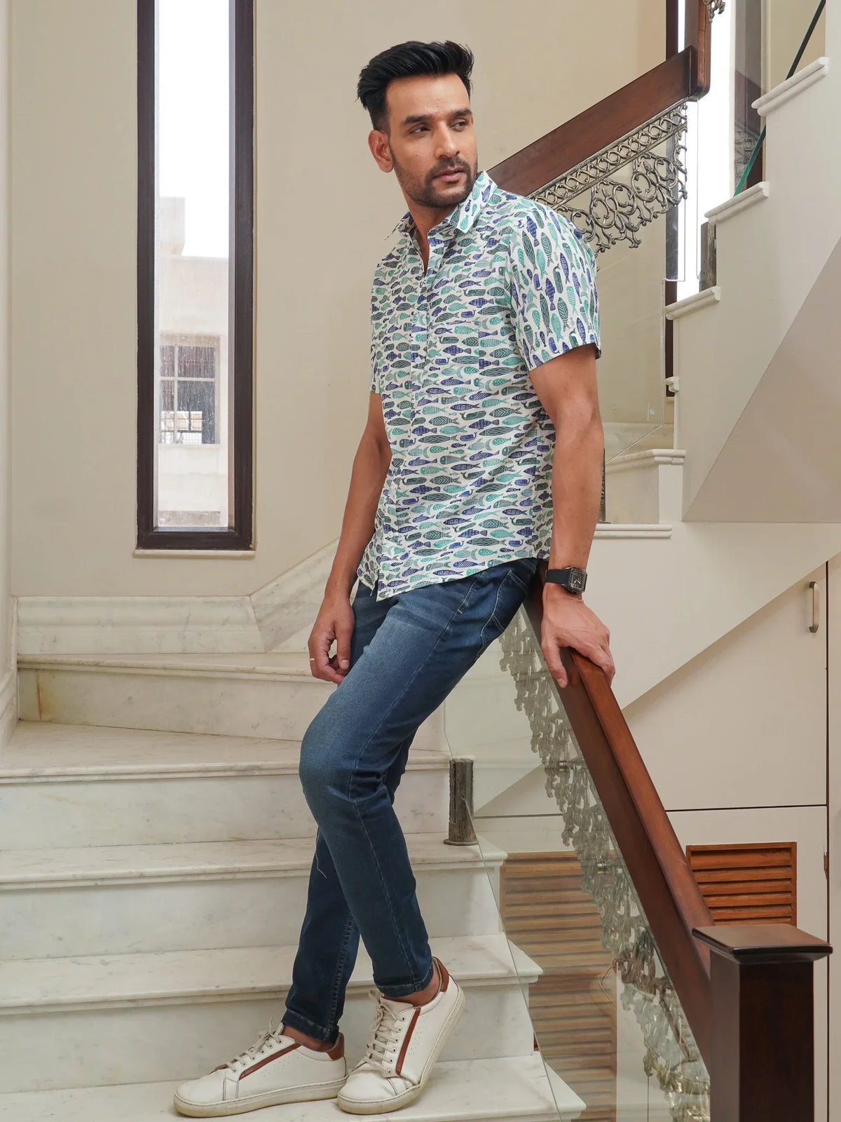 Side view of men’s fish print half sleeve shirt