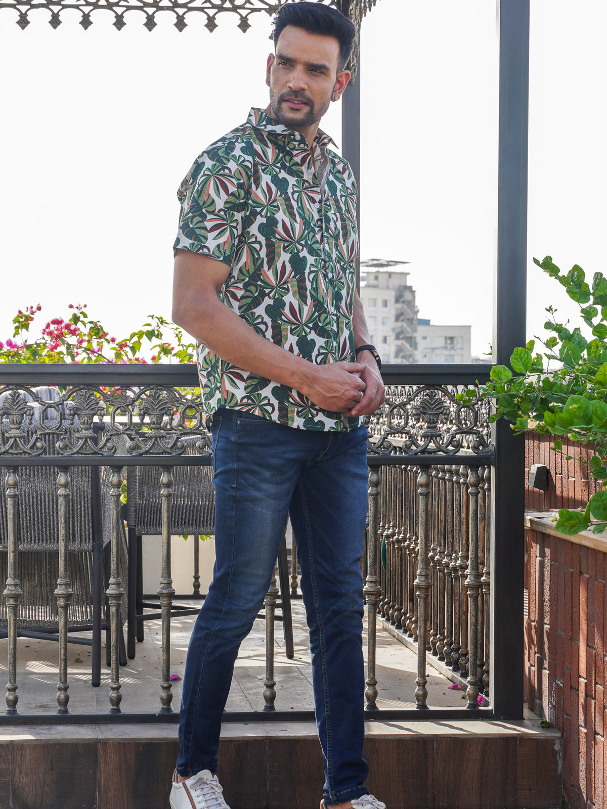 Side view of men’s green leaf half sleeve shirt