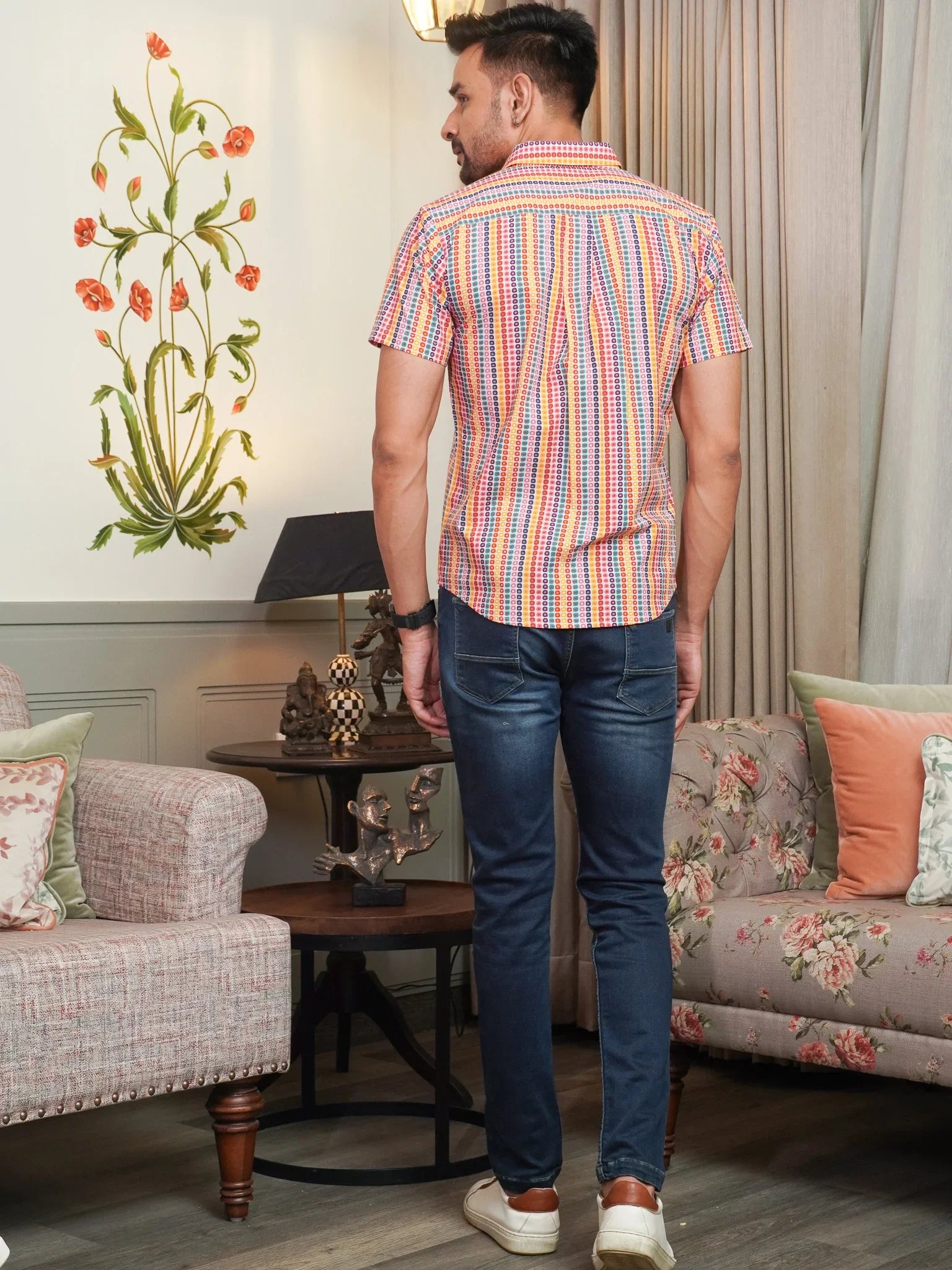 Back view of men’s pink multicolour dotted stripe regular fit shirt