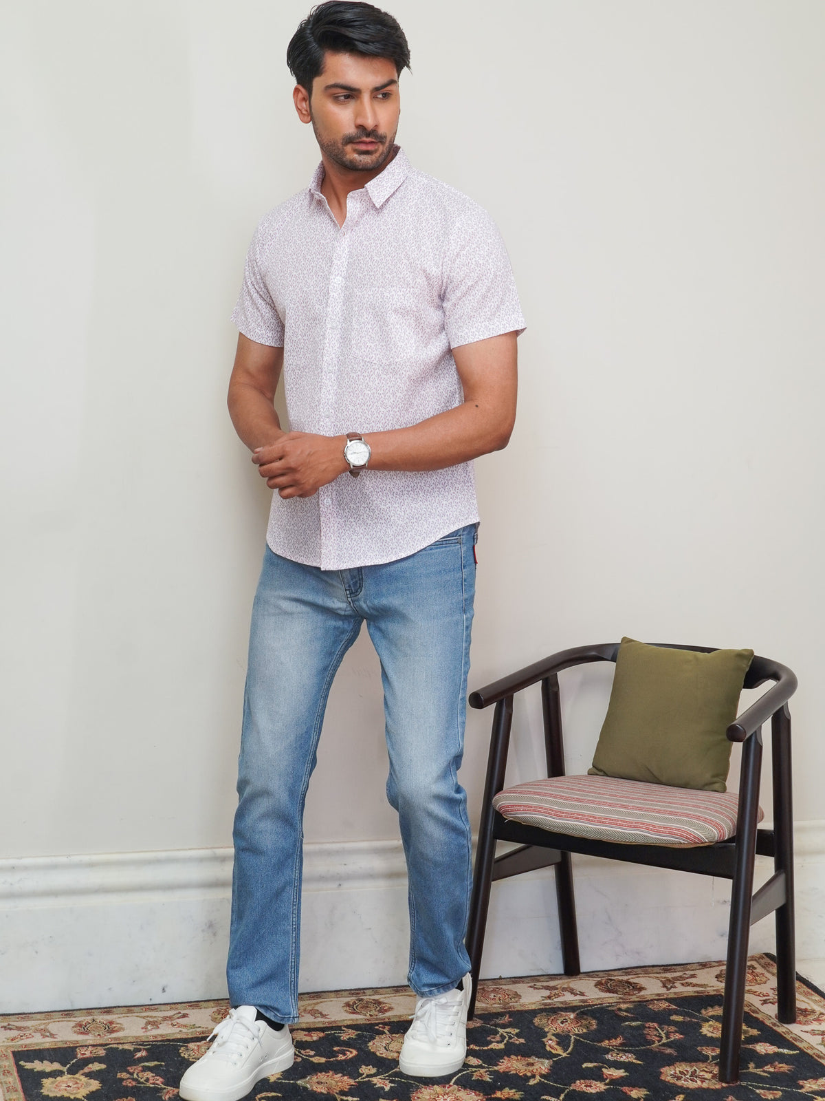 Front view of men’s purple floral printed cotton shirt